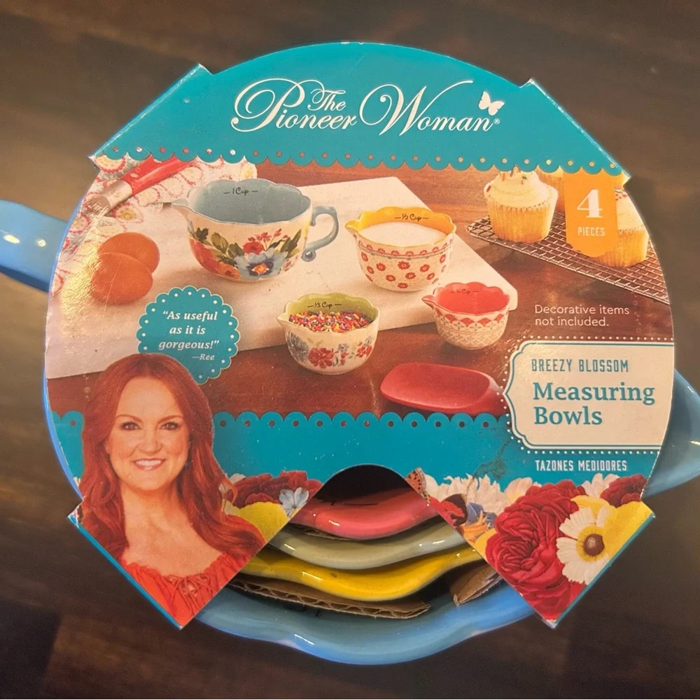 Pioneer Woman Breezy Blossom Floral Measuring Bowl Set